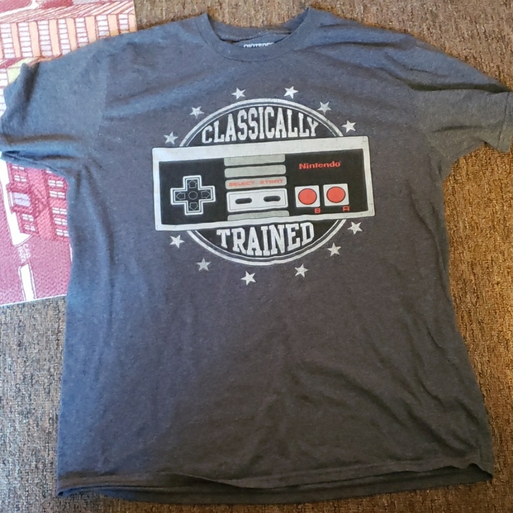 Tee shirt